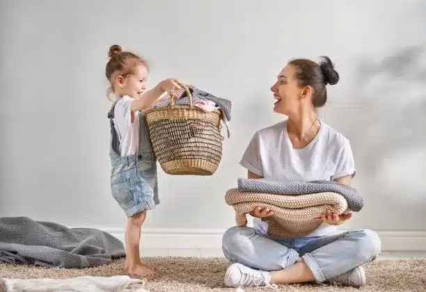 Maman et enfant aides amfpad